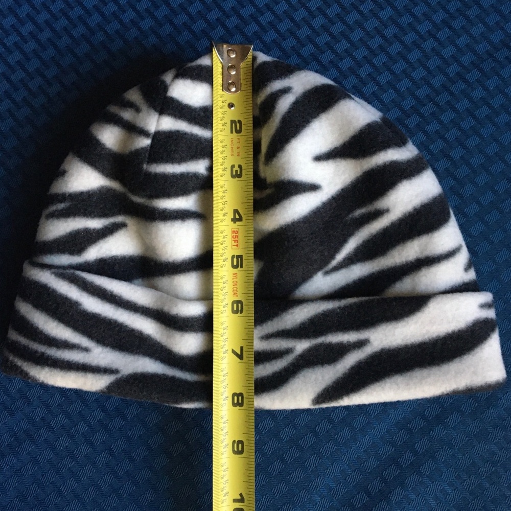 Zebra Hat - Picture 4 of 4